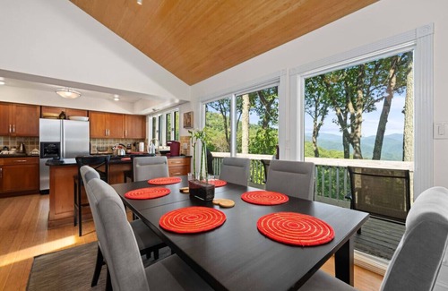 Asheville House | Incredible Views, Luxurious,Magical,Modern ,Serene