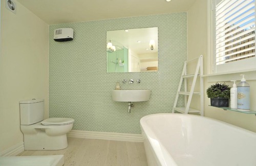 Wellington House | Incredible Views! Luxurious Studio & Outdoor Living