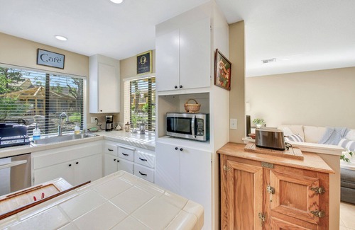 Indio Condo | Incredible views, near shopping, Empire Polo Club & 27 hole public golf course