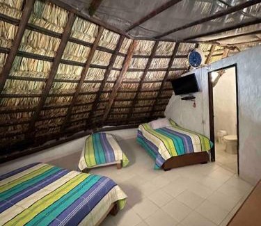 Tamesis House | increible casa de campo con piscina y jacuzzi!