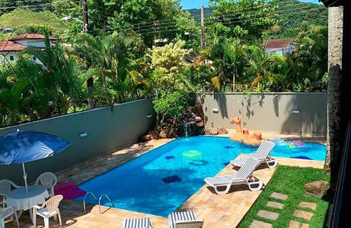 Juquehy House | Incrivel casa a 13 min a pe da Praia de Juquehy SP