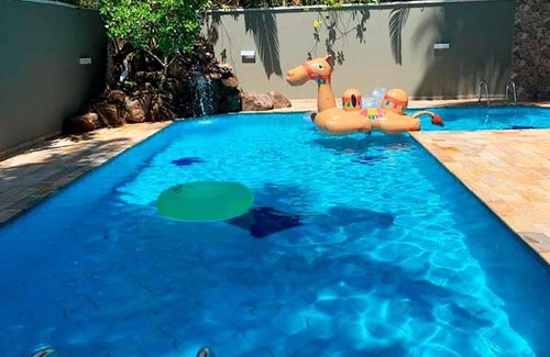 Juquehy House | Incrivel casa a 13 min a pe da Praia de Juquehy SP