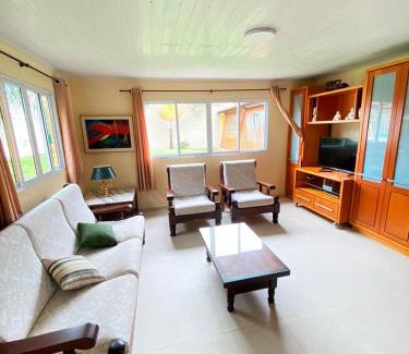 Meaipe House | Incrivel casa a 65m da praia do Meaipe