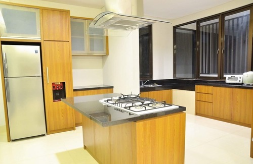 Bandung Villa | Indah 1 Golf Villa 4 bedroom with a private pool