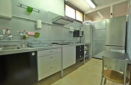 Castilleja de la Cuesta Apartment | Independent apartment in a chalet.