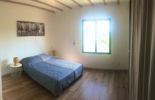 Grabels House | Independent 3 bedroom villa