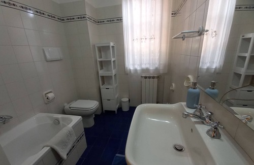 Fonte Nuova Apartment | Independent apartment with garden near Rome