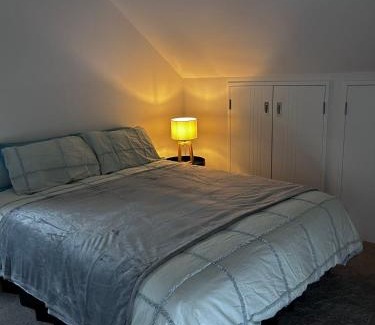 Auckland Bed & Breakfast | Independent Bathroom, Free Carpark 10B-3