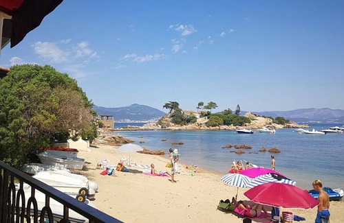 Peri House | Independent Casette, in an Exceptional Natural Site #Promo May 15 to June 28