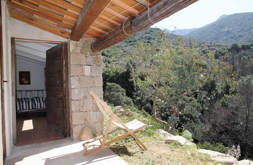 Peri House | Independent Casette, in an Exceptional Natural Site #Promo May 15 to June 28