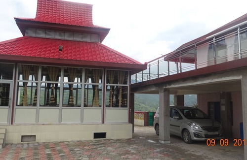 Shimla House | Independent Floor Near Shimla Airport With Natural Views