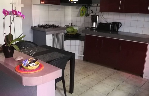 Bois d'Olives House | INDEPENDENT GITE in big house