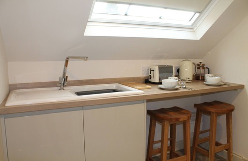 Briggswath Apartment | Independent guest suite, with en suite shower, kitchenette - STEAM CLEANED