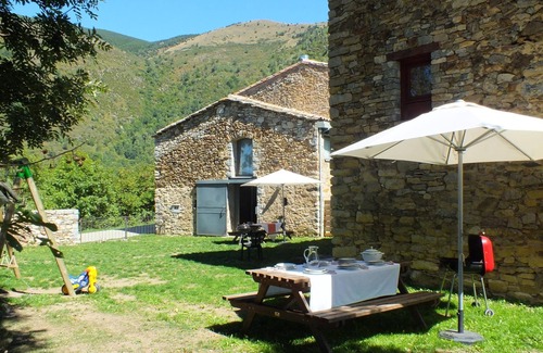 Pardines Cottage | Independent house, private barbeque. Pardines Valley. Girona Pyrenees