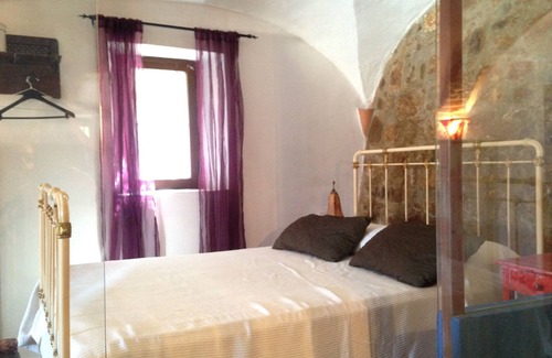 Caceres Old Town House | Independent house within the walls