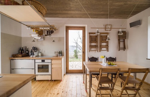Montebuono House | Independent and independent farmhouse in southern Tuscany at the borders of Alto Lazio