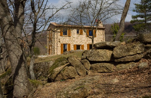 Montebuono House | Independent and independent farmhouse in southern Tuscany at the borders of Alto Lazio