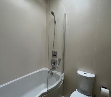 Heytesbury Apartment | Independent Space in Heytesbury 2 bedrooms