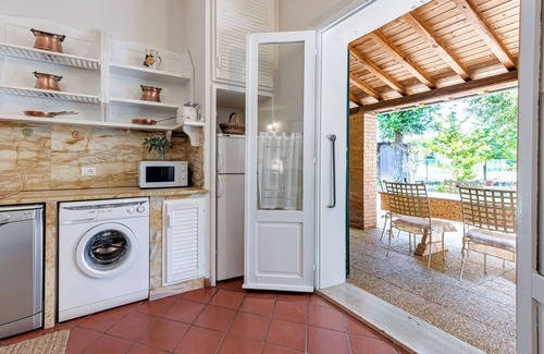 Colle di Val d'Elsa Villa | Independent villa with swimming pool and garden immersed in the Tuscan hills
