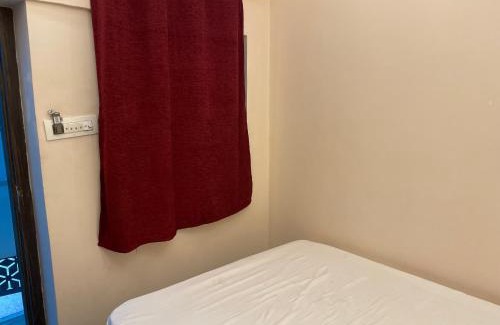 Laheriasarai Hotel | India Hotel and Restaurant