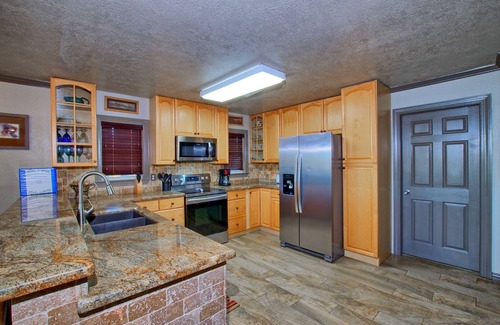 South Toledo Bend Cottage | Indian Creek Villa-South Toledo Bend, TX Lakefront