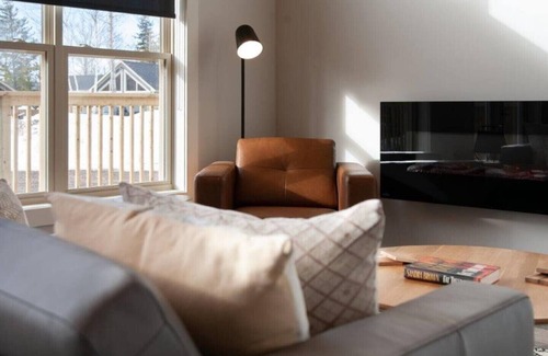 Springdale Ski Chalet | Indian Falls Chalet #1 with forest view