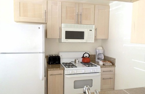 Indio Condo | Indian Palms Spacious 2BR Condo with an Outdoor Pool