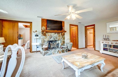 Indian Rocks Beach House | Indian Rocks Beach Cottage, Walk to Beach!