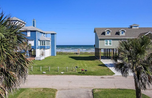 Indian Beach House | Indian Summer by Ryson Vacation Rentals