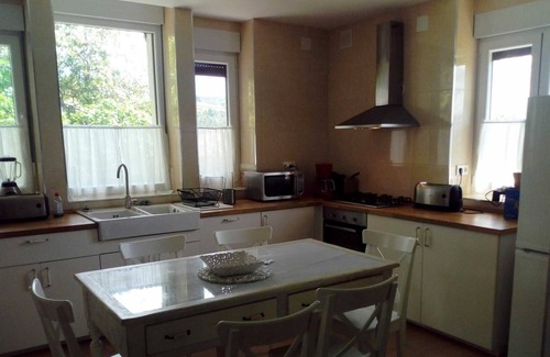 Malleza Villa | Indian villa, large garden and swimming pool, for large groups, 30 m from the beaches