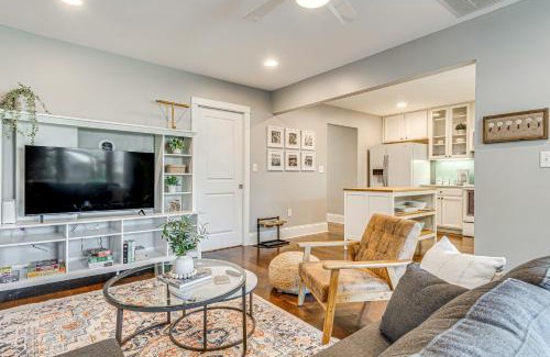 Fountain Square House | Indianapolis Getaway with Deck and Fire Pit!