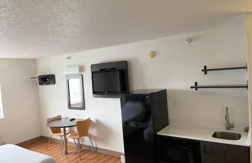 Southport Hotel | Indianapolis IN Southport