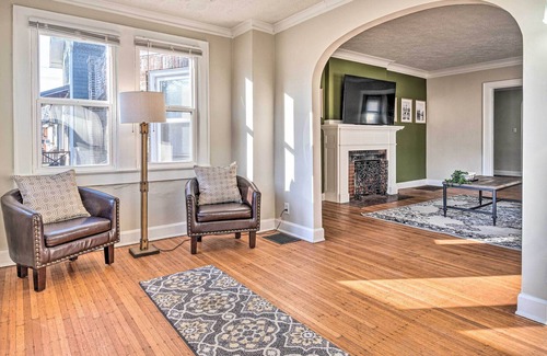 Meridian-Kessler House | Indianapolis Townhome ~ 5 Mi to Downtown!