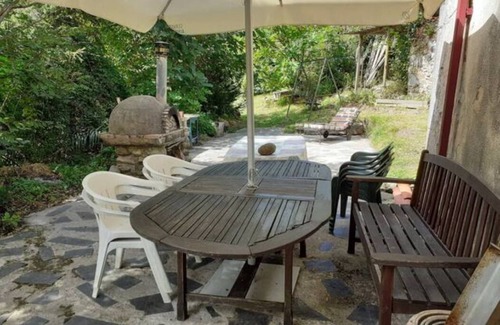Arredondo Cottage | Indianoshouse. Indian mansion in a small town in Cantabria