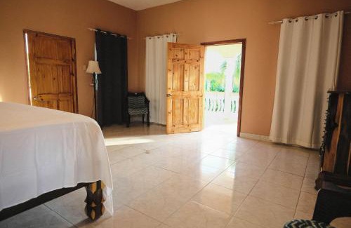Crane corner House | Indigo Beach Villa