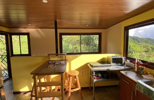 Monteverde House | Indigo Container House