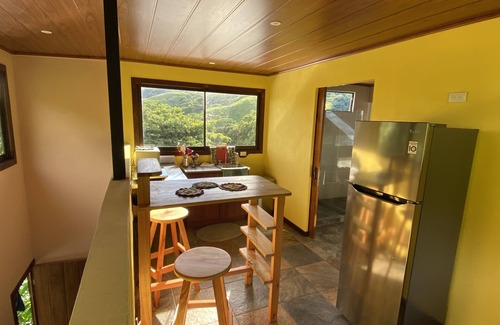 Monteverde House | Indigo Container House