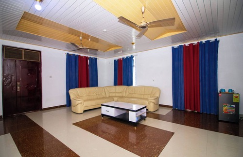 Kumasi Apartment | INDIGO COTTAGE