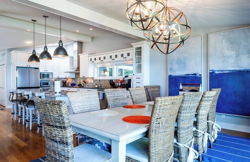 Lake Michigan Beach Cottage | Indigo Dunes - Professionally Decorated. Large beach for summer 2024