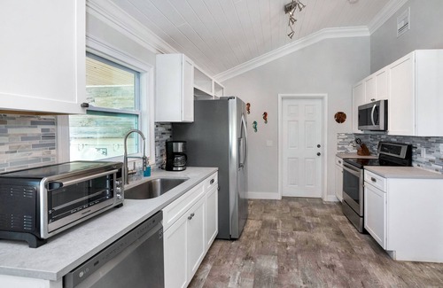 Farmer's Hill House | Indigo House - The Coolest House On Exuma