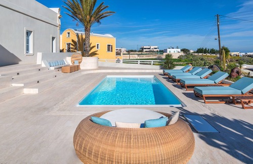 Karterados Villa | Indigo Luxury Neoclassical Mansion for 5-6 Persons!