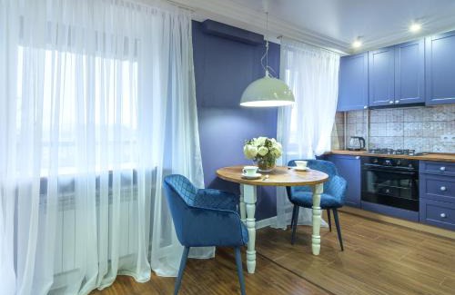 Dzerzhyns'kyi District Apartment | "Indigo"