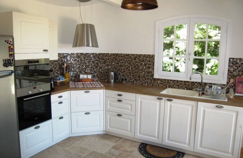 Bezengi House | Individual farmhouse in a domain with swimming pool and tennis court