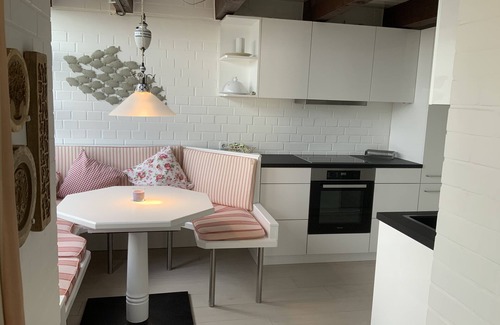 Schilksee House | individual, spacious house with sea view directly on the beach