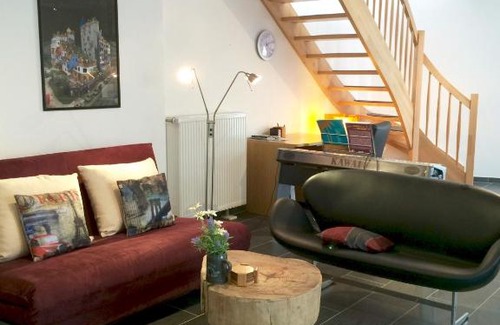 Weckhoven Apartment | Individuell Wohnen Loft-Charakter im Innenhof