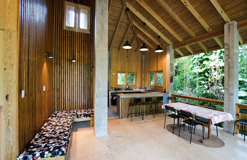 Lomas House | Indomitable Chalet @ El Yunque Zone