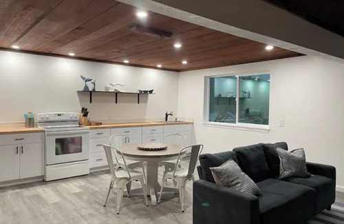 Smith River Cottage | Indoor heated pool ocean views. Fishing short walk away. Pet Friendly!
