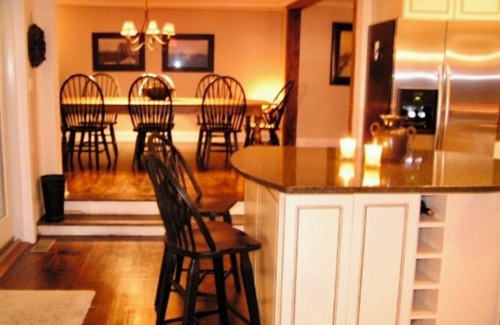 Chester House | Indoor Hot Tub Room/10 Miles to Okemo