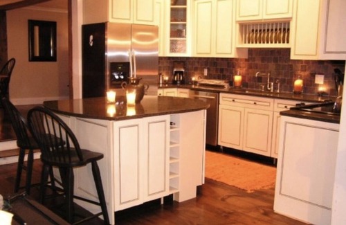 Chester House | Indoor Hot Tub Room/10 Miles to Okemo