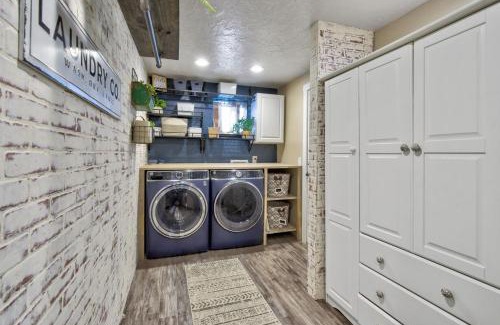 Loveland House | Indoor Pool and Hot Tub on Golf Course
